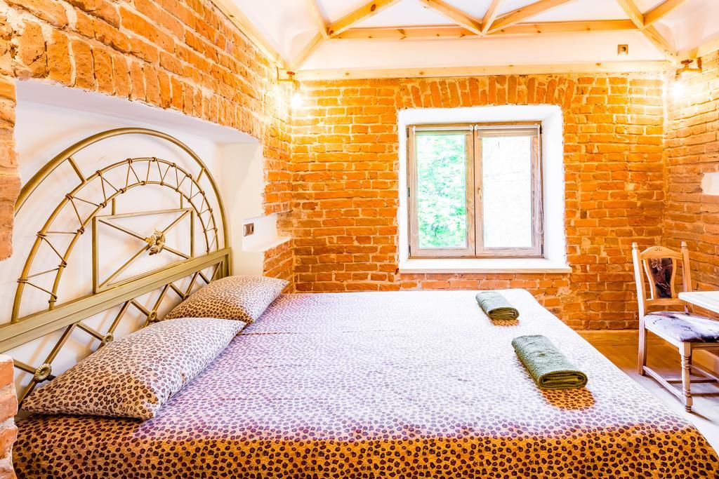 Nice Apartment Near Rynok Square Є Кондиціонер Світла Не Вимикали Lviv Exterior foto